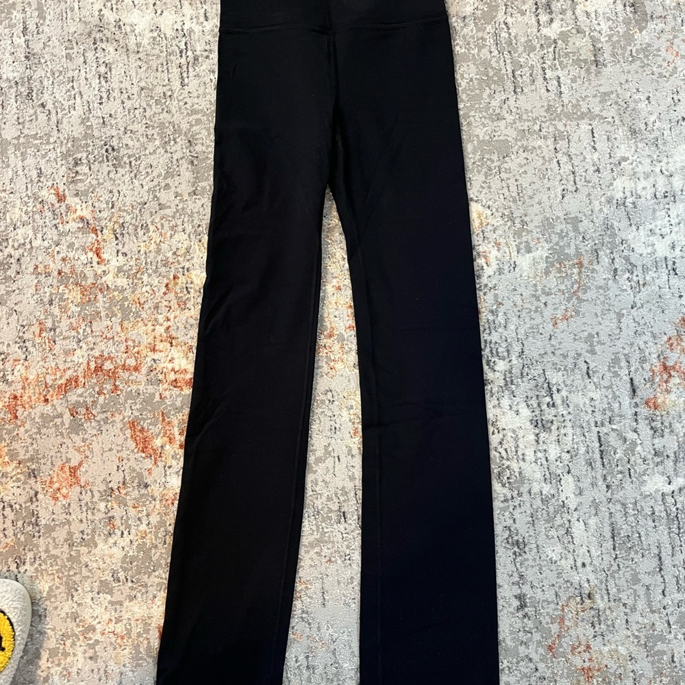 Athleta Straight Leg Leggings